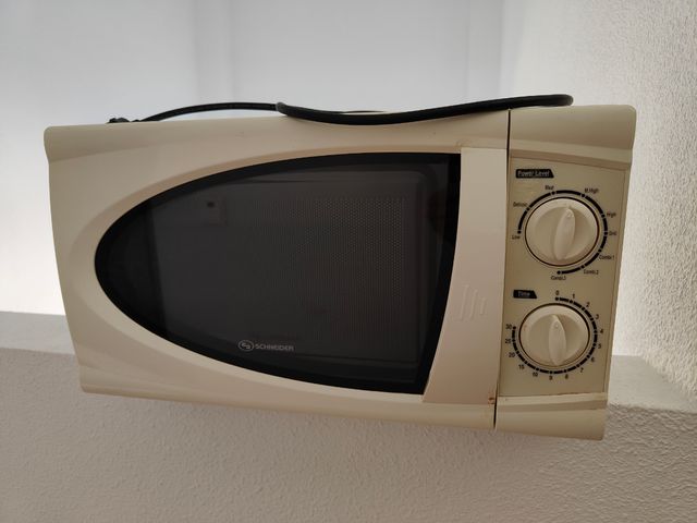 Microondas Scheineder