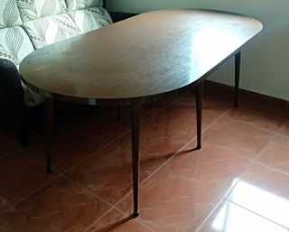 Camilla Formica tavolo