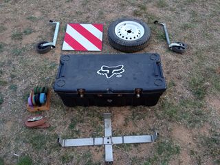 accesorios varios para remolque o caravana
