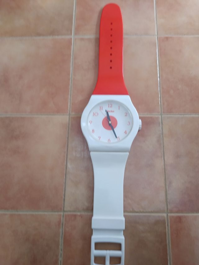 Reloj antiguo Kinder