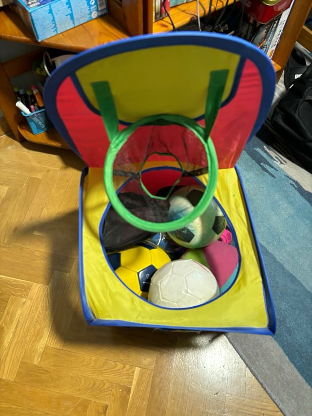 Cesto juguetes con canasta