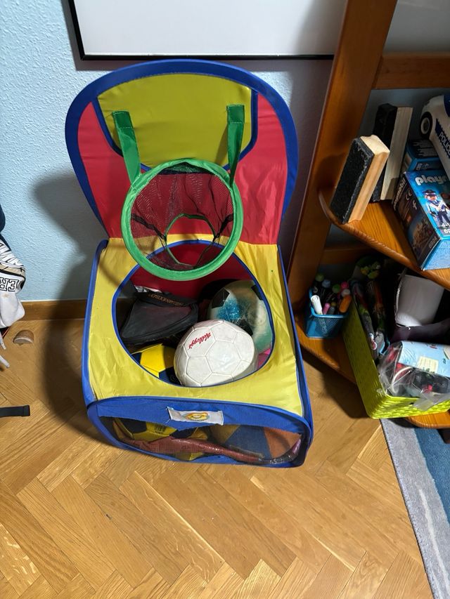 Cesto juguetes con canasta