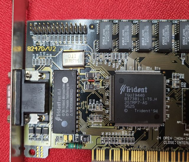 Tarjeta gráfica Trident PCI TGUI9440AGi