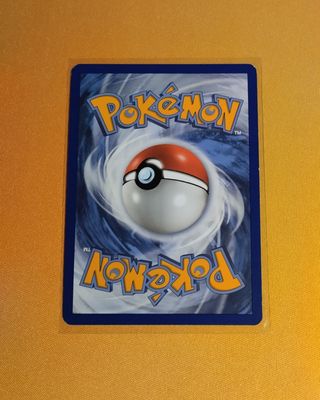 Yveltal Holo carta pokemon TEU