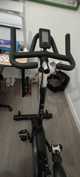 Se vende bicicleta spinning bh rdx 1.1