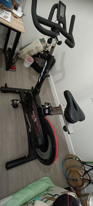 Se vende bicicleta spinning bh rdx 1.1