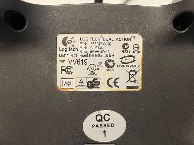 Logitech Dual Action gamepad