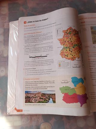 Geografía e Historia. 1 Secundaria. Revuela