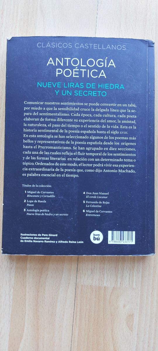 Nueve liras de hiedra y un secreto