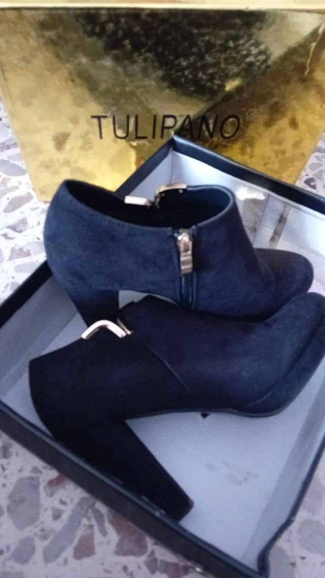 Stivaletti donna con tacco 39