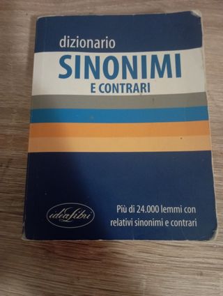 Dizionario sinonimi e contrari