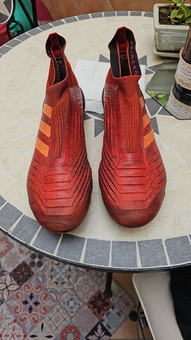 Adidas predator 43 sin cordones +