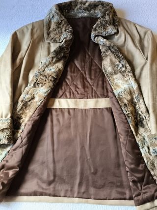 ABRIGO CHAQUETÓN MUJER COLOR CAMEL T-52