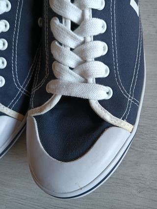 ZAPATILLA LEVIS TALLA 40