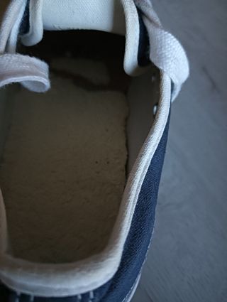 ZAPATILLA LEVIS TALLA 40