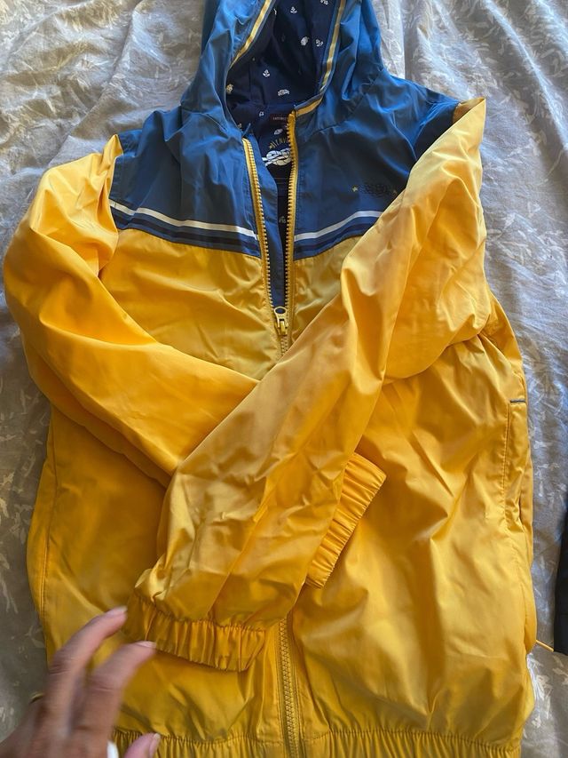 Chaqueta chubasquero