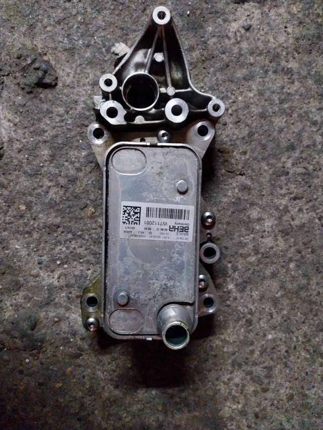 Radiatore olio A6511800565