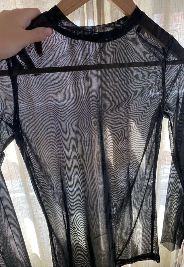 Camiseta transparente de Stradivarius