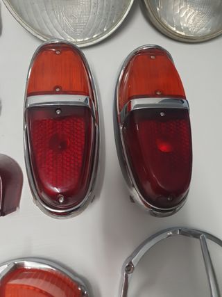 faros y tulipas vehículos antiguos 