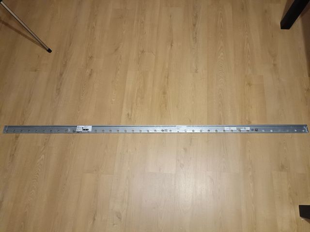 Riel de montaje galvanizado