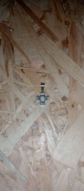 CRUZ DE ACERO Y ORO DE 18 KILATES
