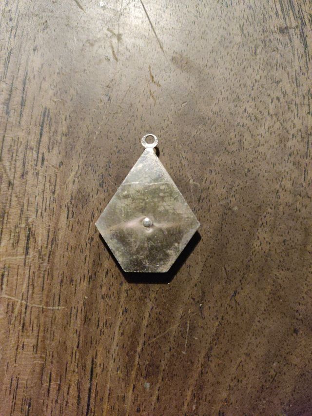 Medalla de virgen nácar 