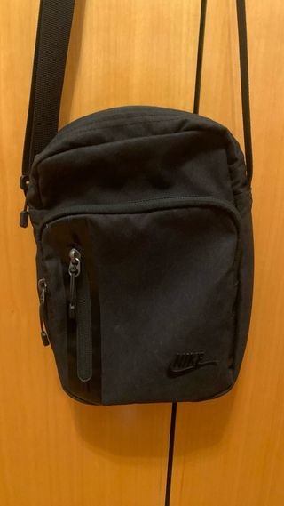 Riñonera Nike