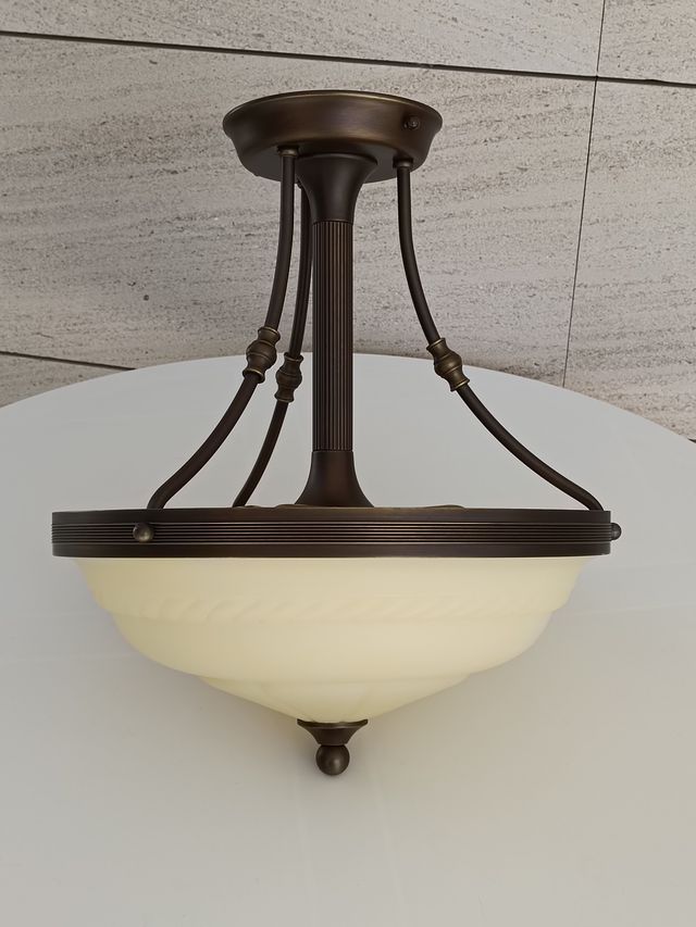 LAMPARA CLASICA DE TECHO