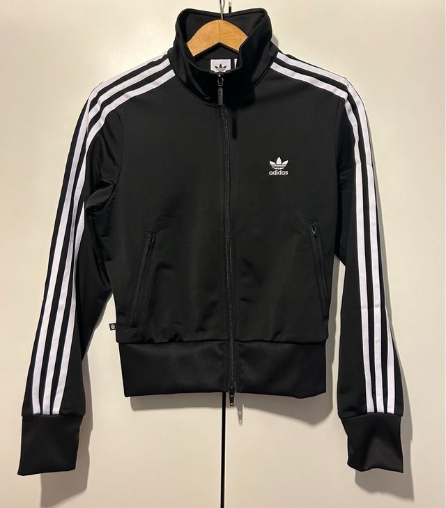 Chaqueta Adidas Nueva