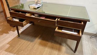 Escritorio antiguo 