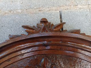 Cabecero de nogal antiguo