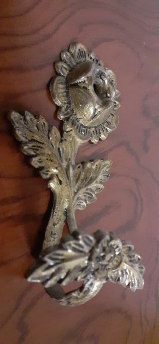 Bronce percha antigua inglesa. Perchero antiguo.