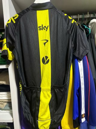 equpacion ciclismo sky culotte badana maillot
