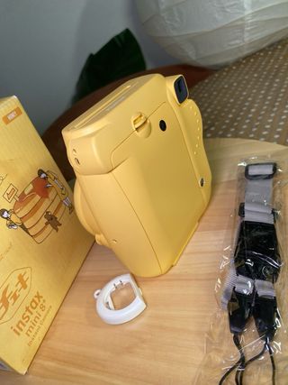 Instax mini 8 Plus Fujifilm HONEY Edicion Especial