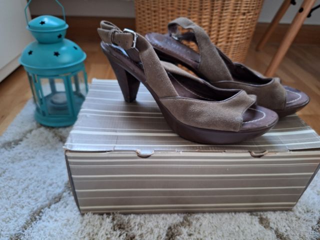 Zapatos de mujer de piel