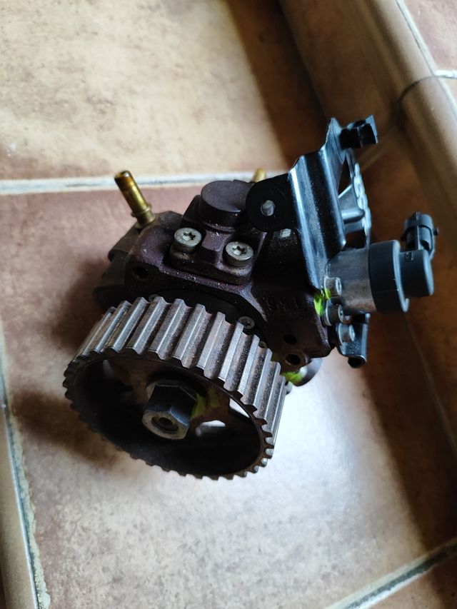 Bomba inyectora Mini Cooper D