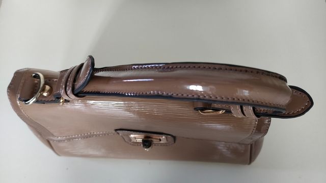 Borsetta vernice senza tracolla