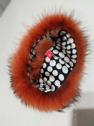 Cuello de piel de Zorro mujer .