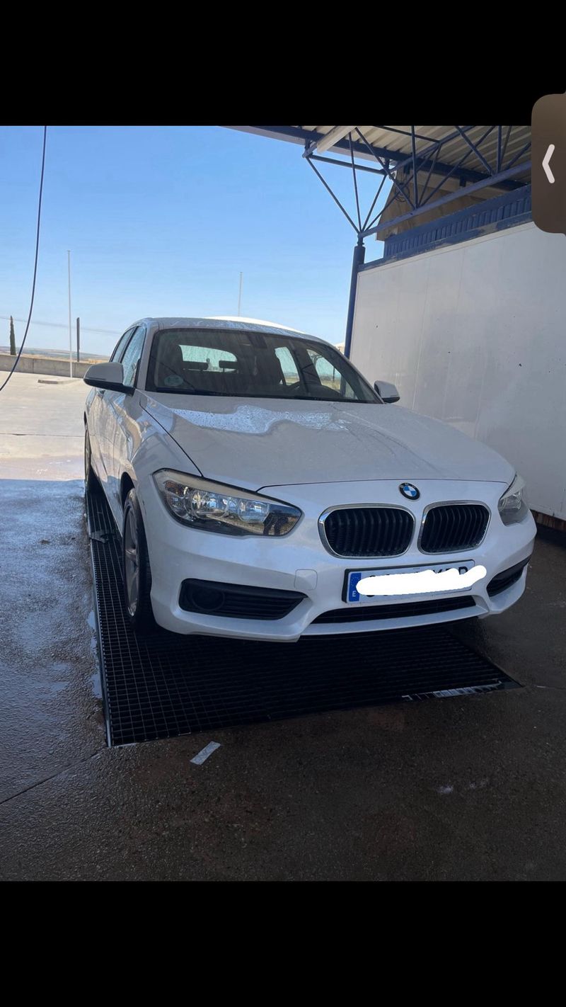BMW Serie 1 2017 - foto 1