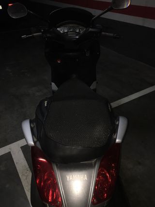 Moto Yamaha Xmax 250. ITV pasada