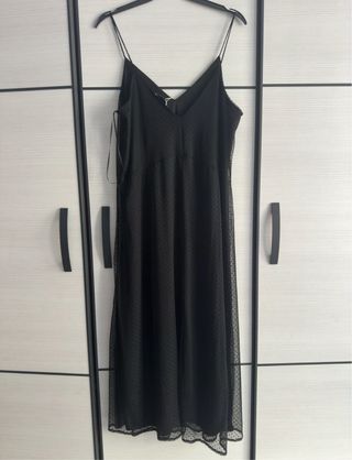 Vestido negro de Pull&Bear