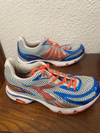 Zapatillas Running Diadora Mythos 