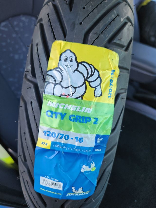 Neumatico moto 120/70/16p