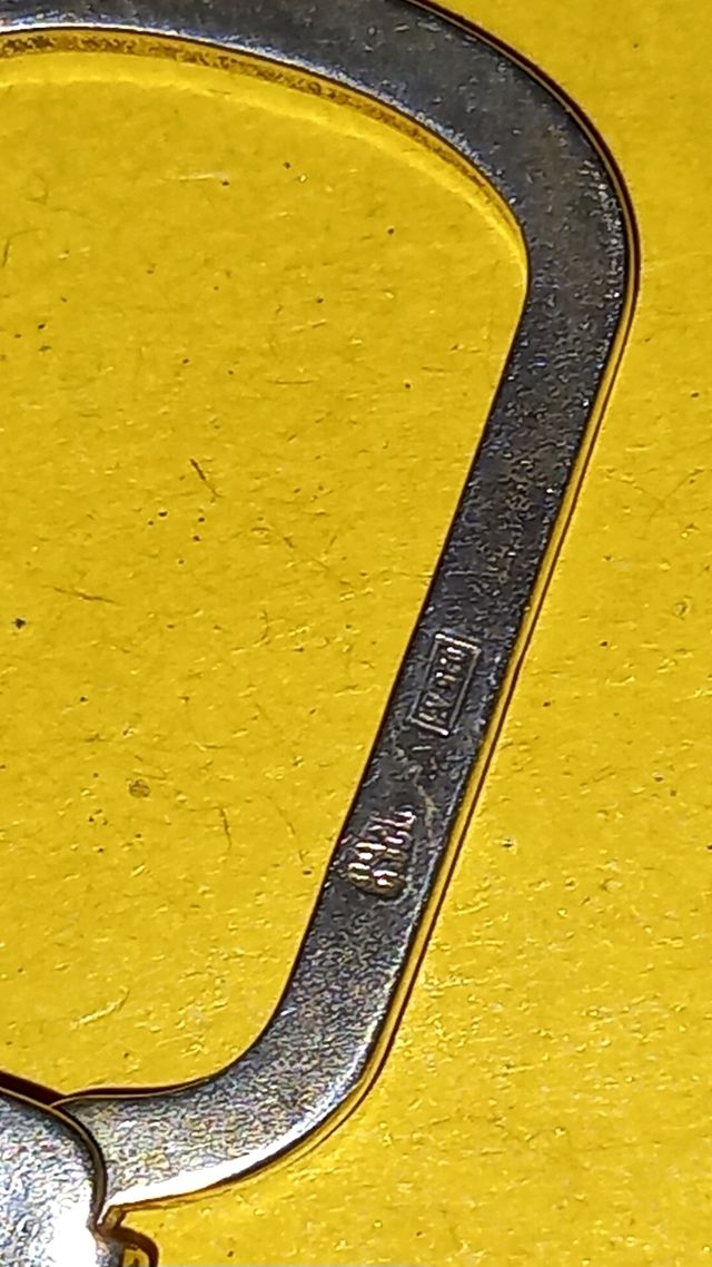 Llavero farmacia plata