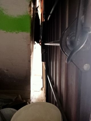 Puerta de garaje con motor