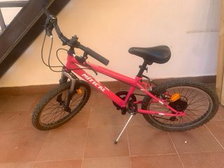 Vendo bicicleta de niña 