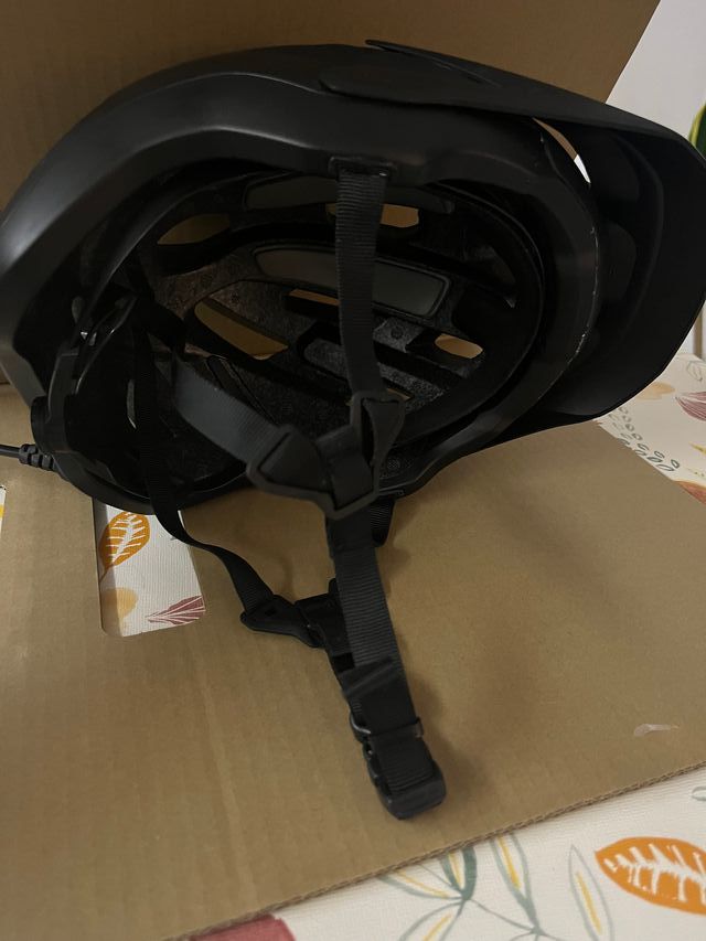 CAPACETE DE BTT ROCKRIDER PRETO