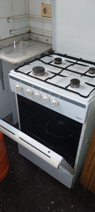 Frigorifico microondas y horno gas