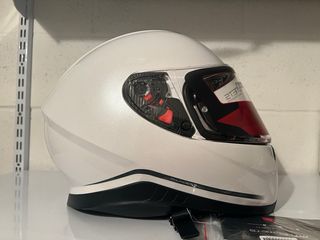 Casco integral de moto MT Helmets