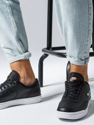 Zapatillas Nike Nk Court Vintage Negra / Blanca.